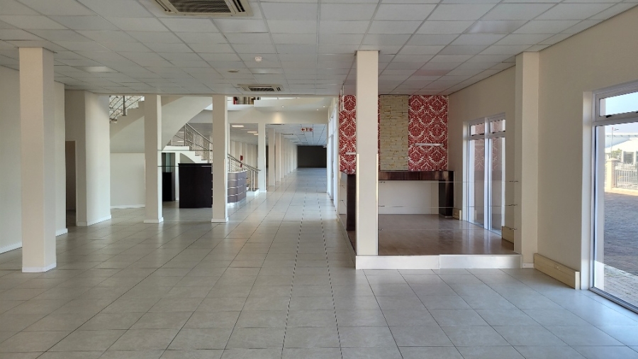 To Let commercial Property for Rent in Montague Gardens Western Cape